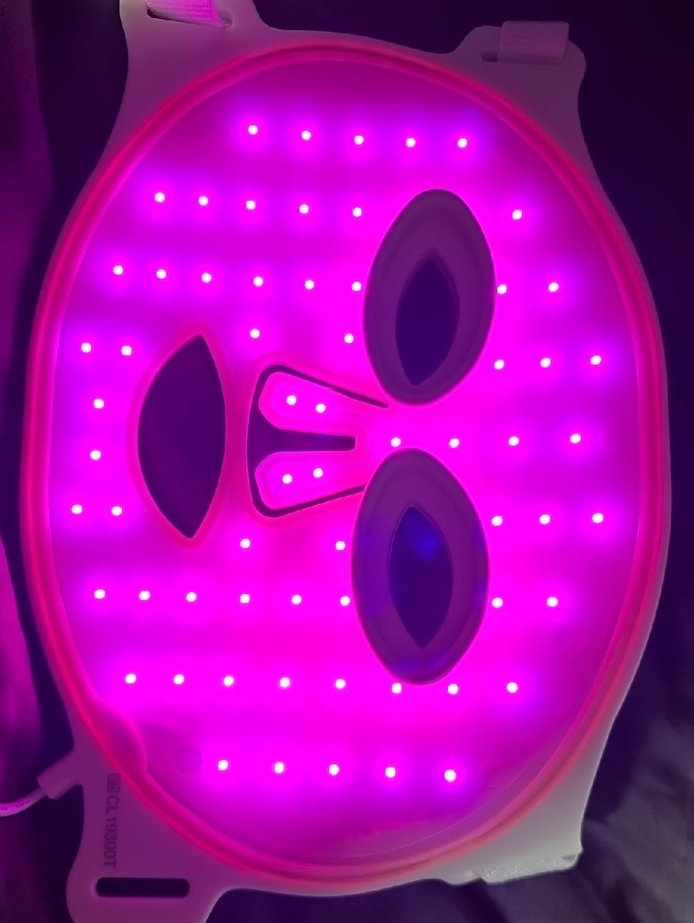 Omnilux Clear LED Acne Therapy Mask FDA-Cleared Blue + Red Light Therapy Mask - Picture 12 of 13
